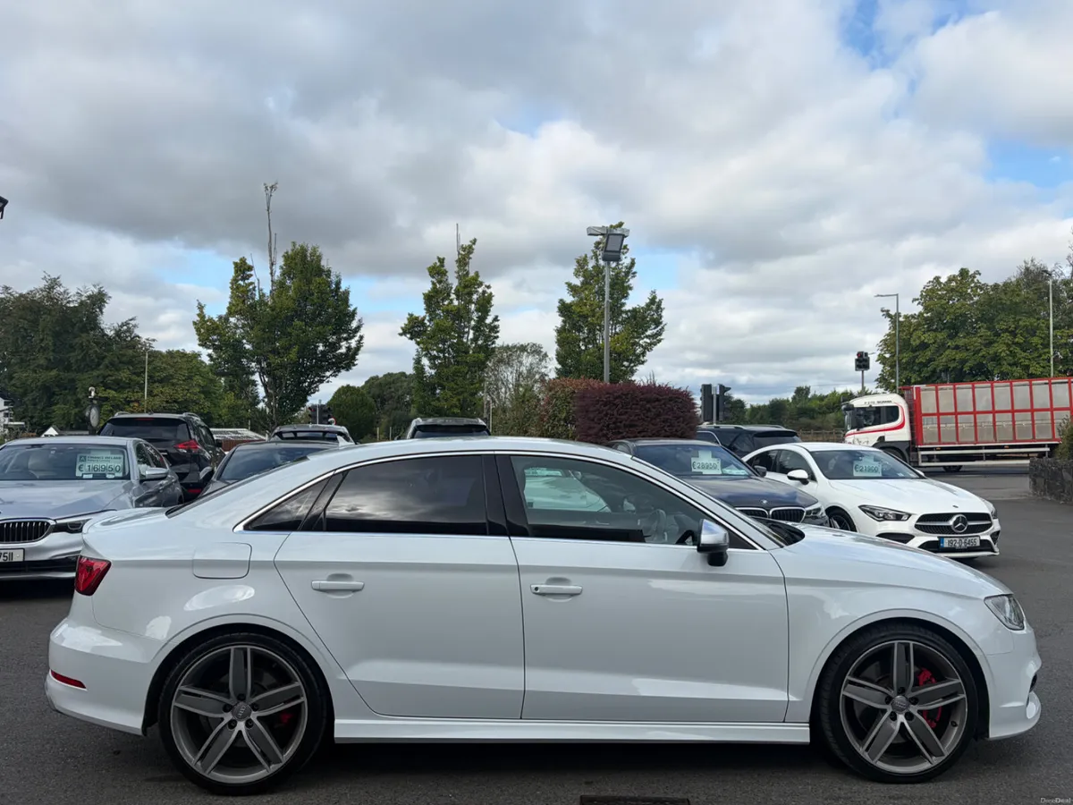 151 Audi S3 Saloon 2.0 Turbo DSG Quattro - Image 4
