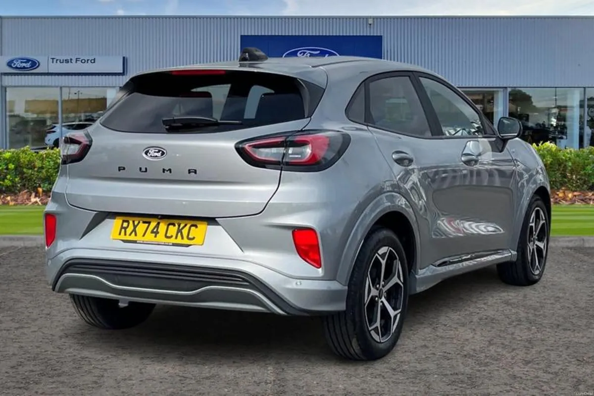 Ford Puma 1.0 EcoBoost Hybrid mHEV ST-Line 5dr DCT - Image 4