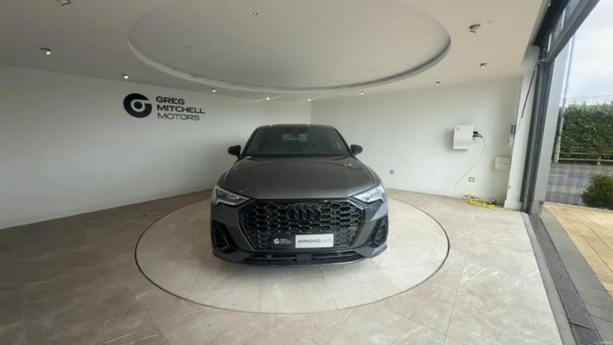 Audi Q3 45 TFSI e Vorsprung 5dr S Tronic - Image 2