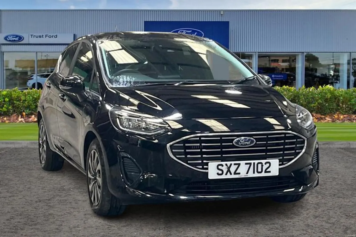 Other Other 1.0 EcoBoost Hybrid mHEV 125 Titanium - Image 1