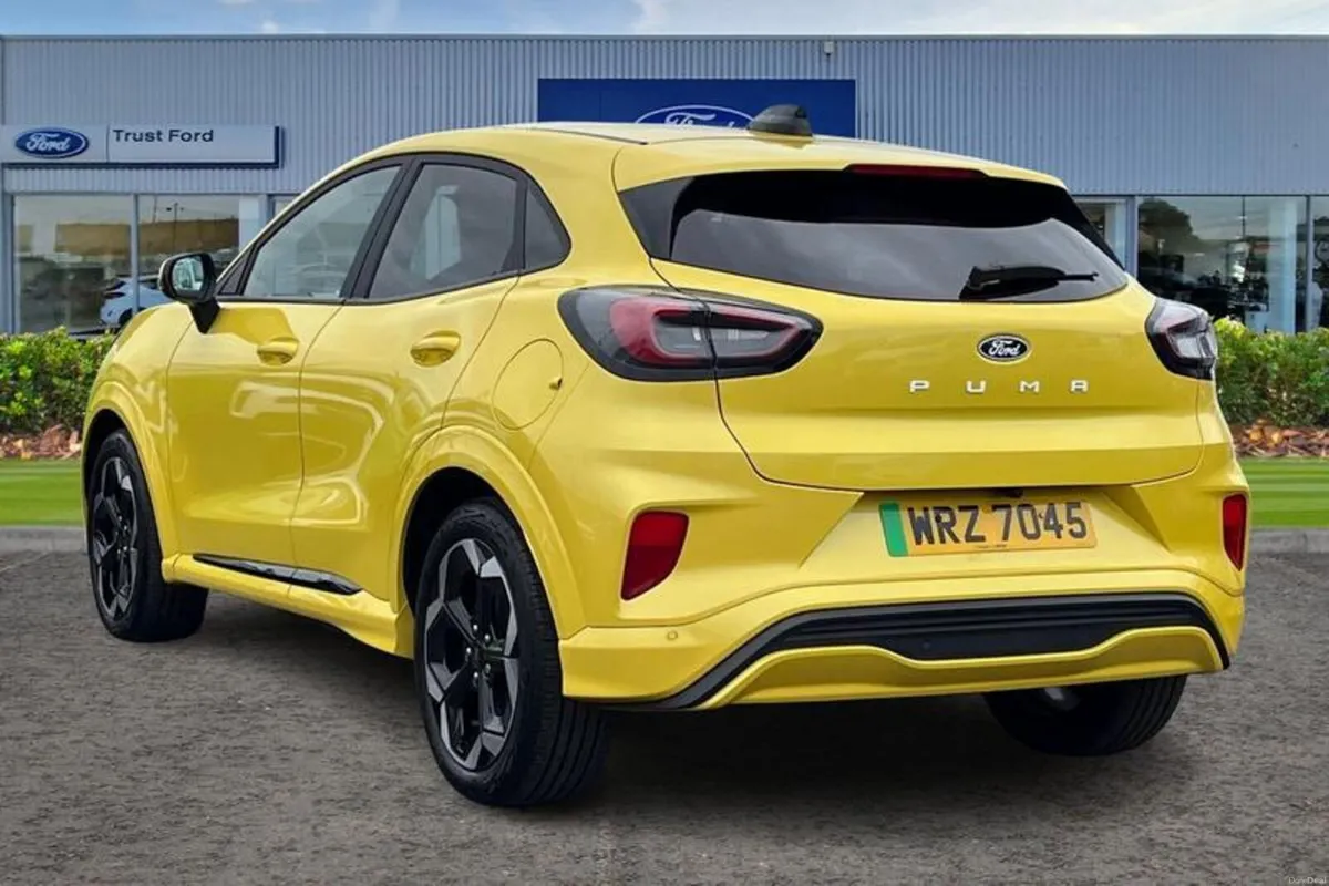 Ford Puma 123kW Premium 43kWh 5dr Auto - Image 2