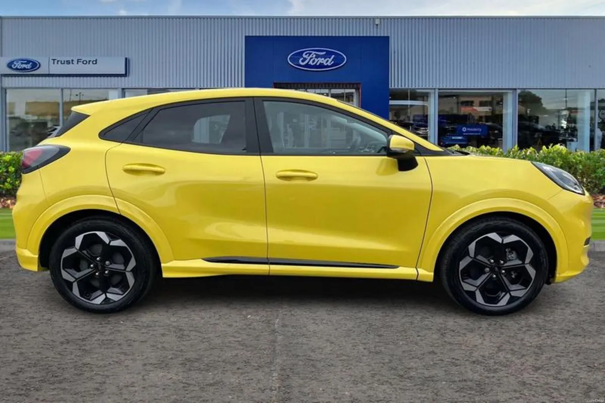 Ford Puma 123kW Premium 43kWh 5dr Auto - Image 3