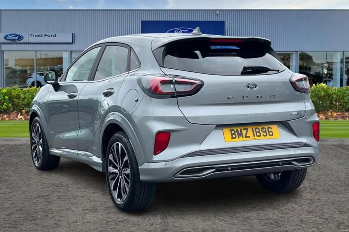 Ford Puma 1.0T EcoBoost MHEV ST-Line Vignale SUV 5 - Image 2