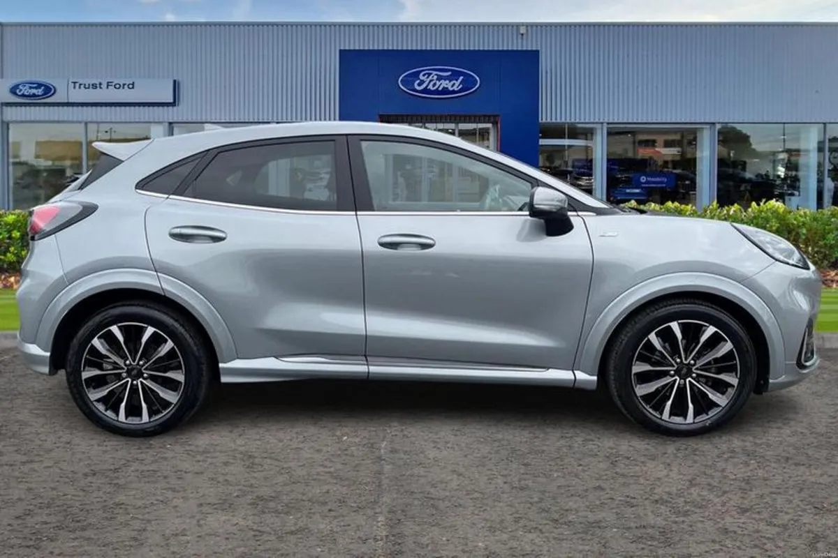 Ford Puma 1.0T EcoBoost MHEV ST-Line Vignale SUV 5 - Image 3