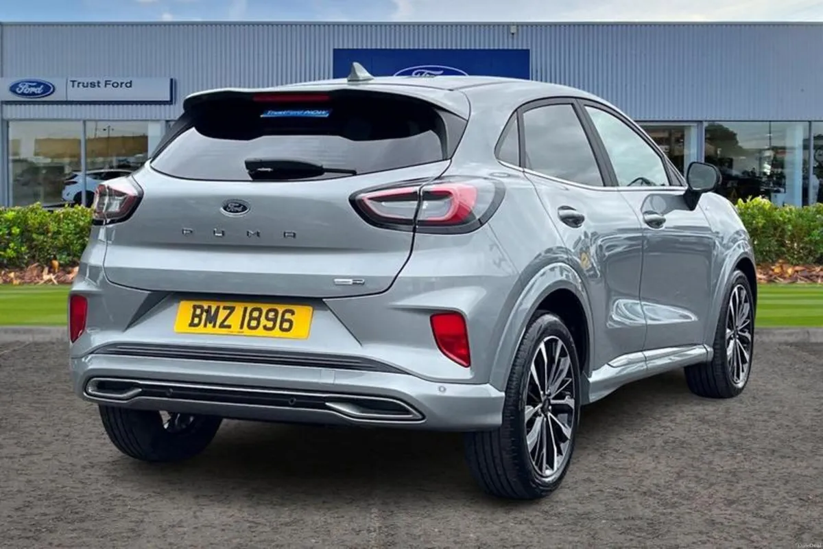 Ford Puma 1.0T EcoBoost MHEV ST-Line Vignale SUV 5 - Image 4