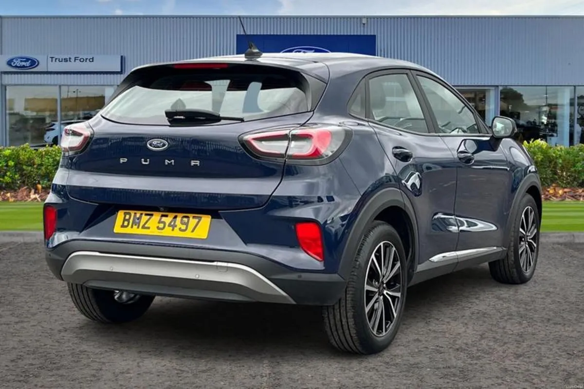 Ford Puma 1.0 EcoBoost Hybrid mHEV 155 Titanium 5d - Image 4