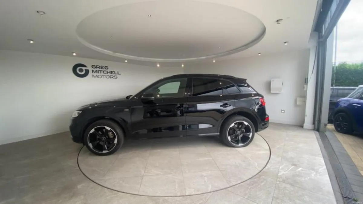 Audi Q5 40 TDI Quattro S Line 5dr S Tronic - Image 4