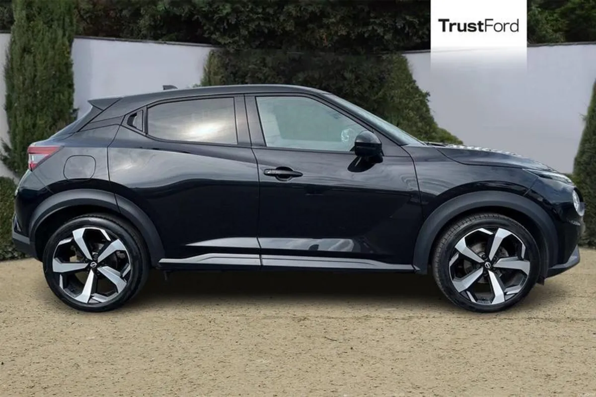 Nissan Juke 1.0 DiG-T 114 Tekna 5dr - BLIND SPOT M - Image 3