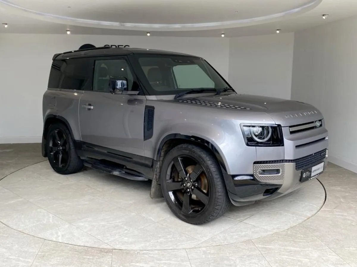 Land Rover Defender 3.0 D250 X-Dynamic SE 90 3dr A - Image 1