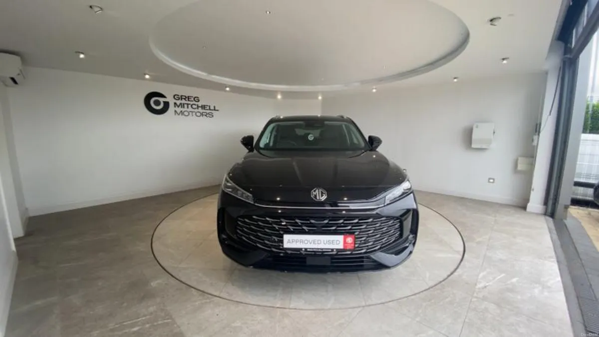MG HS 1.5 T-GDI PHEV Trophy 5dr Auto - Image 2