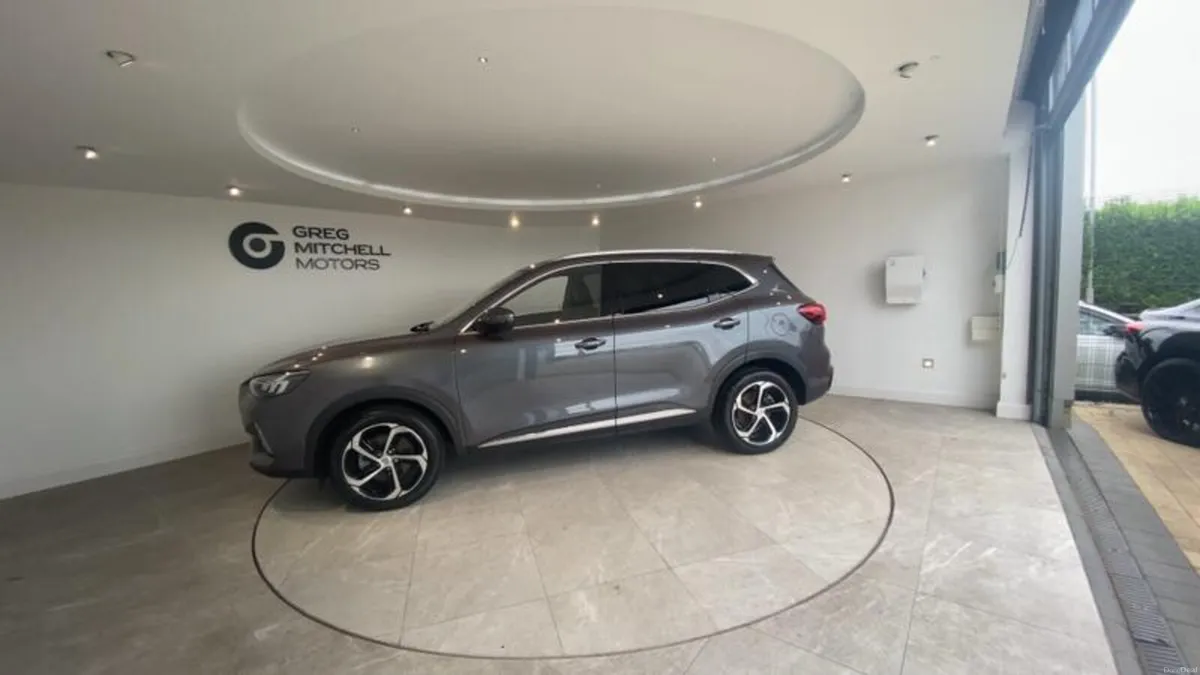 MG HS 1.5 T-GDI PHEV Trophy 5dr Auto - Image 4
