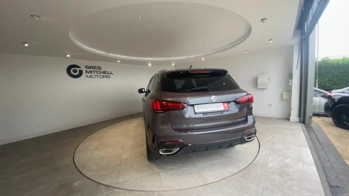 MG HS 1.5 T-GDI PHEV Trophy 5dr Auto - Image 6