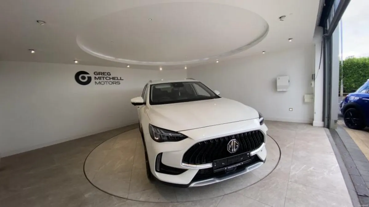 MG HS 1.5 T-GDI PHEV Trophy 5dr Auto - Image 2