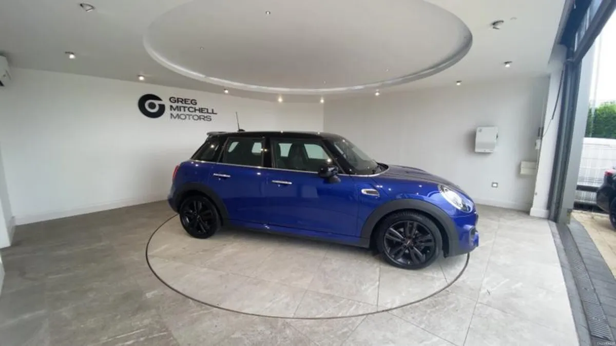 Mini Cooper 1.5 Cooper Sport II 5dr Auto - Image 6