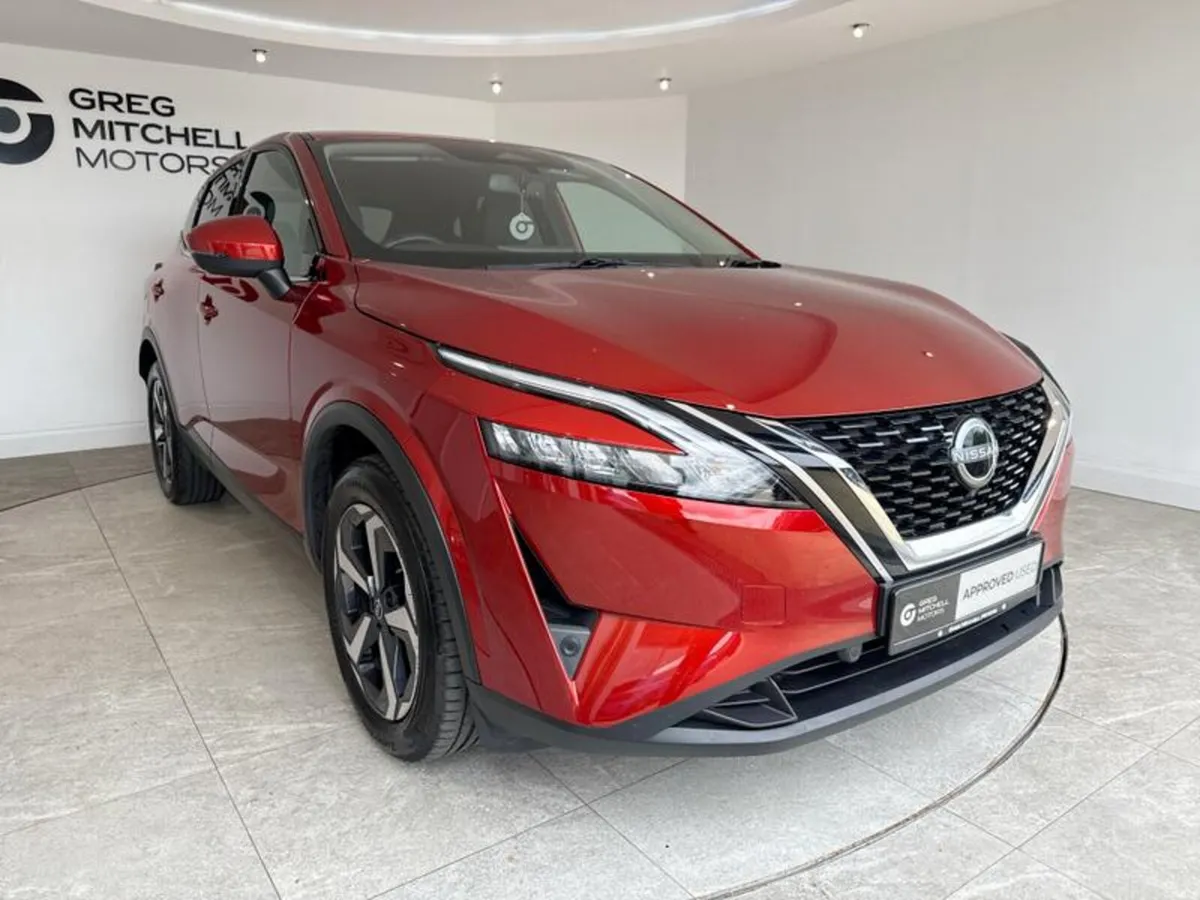 Nissan Qashqai 1.3 DiG-T MH N-Connecta 5dr - Image 3