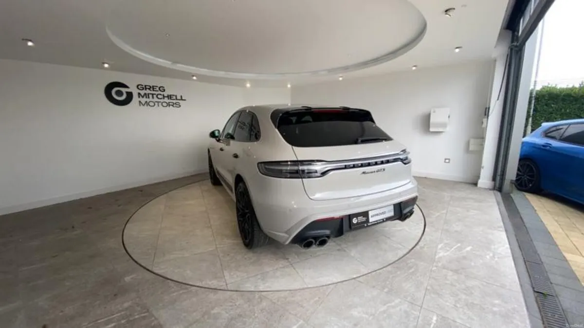 Porsche Macan GTS 5dr PDK - Image 3