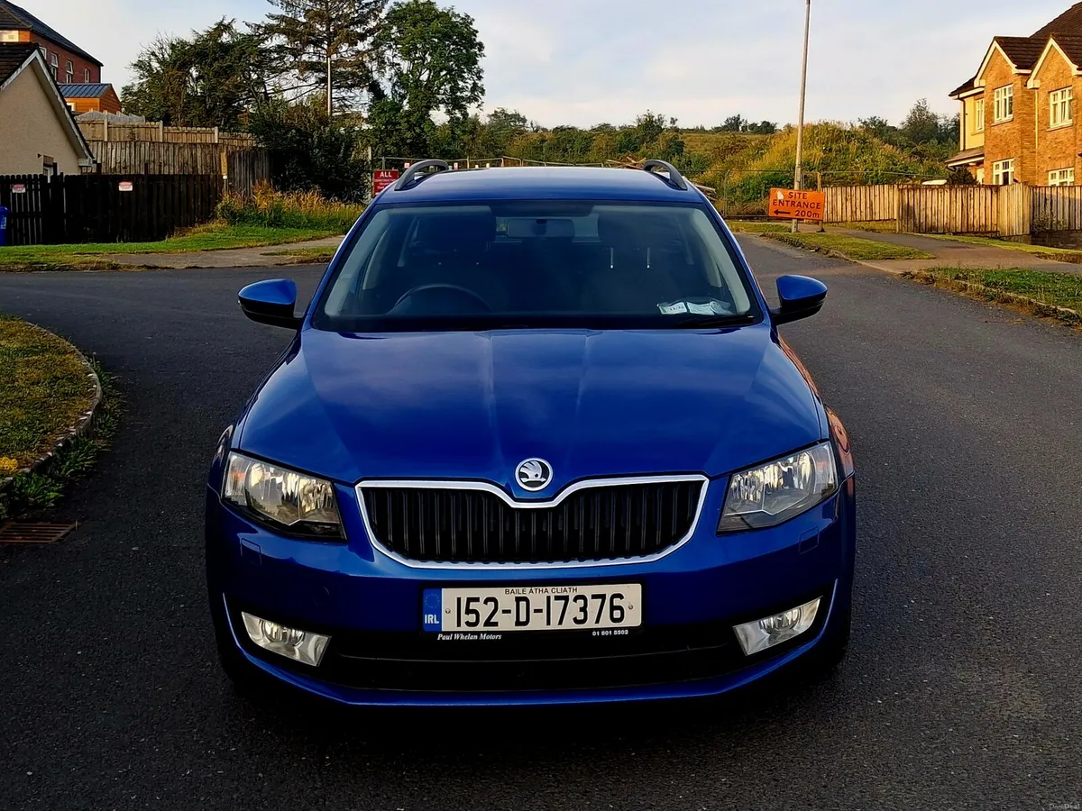 SKODA OCTAVIA 152 1.6 TDI ESTATE NO MARKS NO DENTS - Image 2