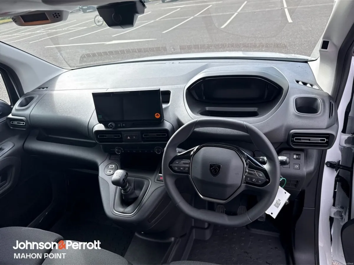 Peugeot Partner PARTNER PRO PLUS1.5 HDI 100 65 - Image 4