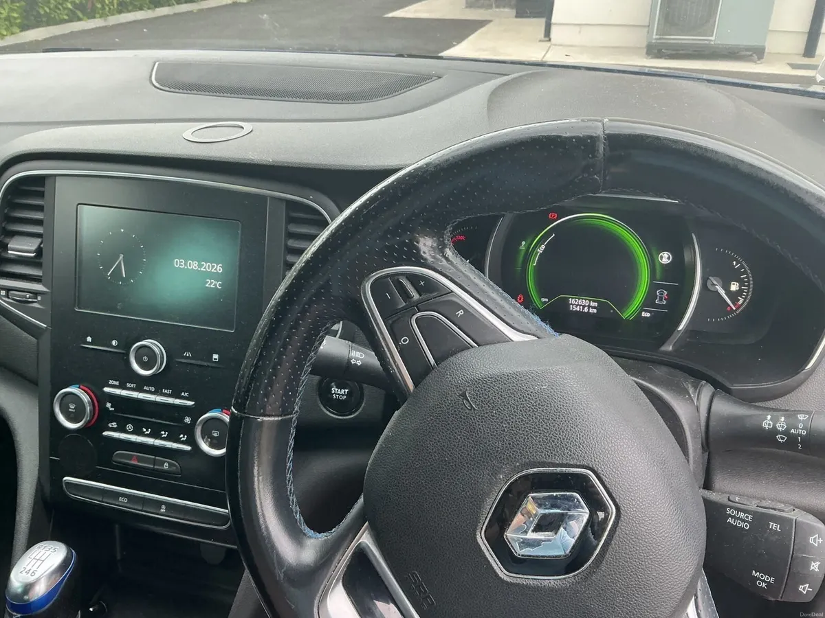 Renault Megane IV Sport Tourer GT Line NA 5DR 2017 - Image 6