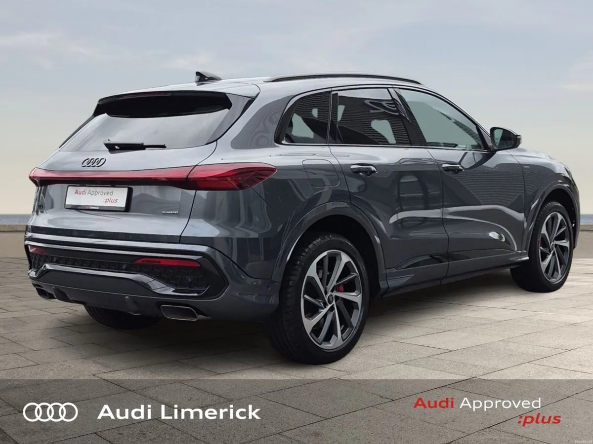 Audi Q5 E-HYBRID 220 KW Q S LINE + BLACK PACKAGE - - Image 5