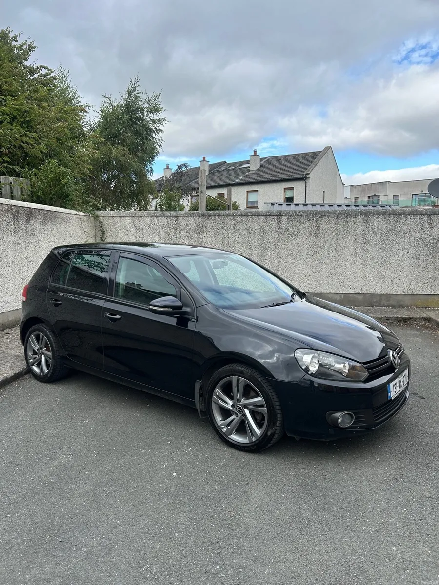 Volkswagen Golf 2013 - Image 1