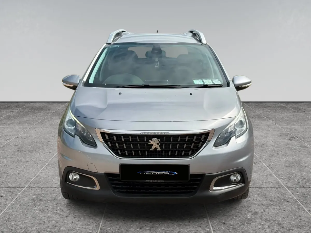 Peugeot 2008 - Image 6