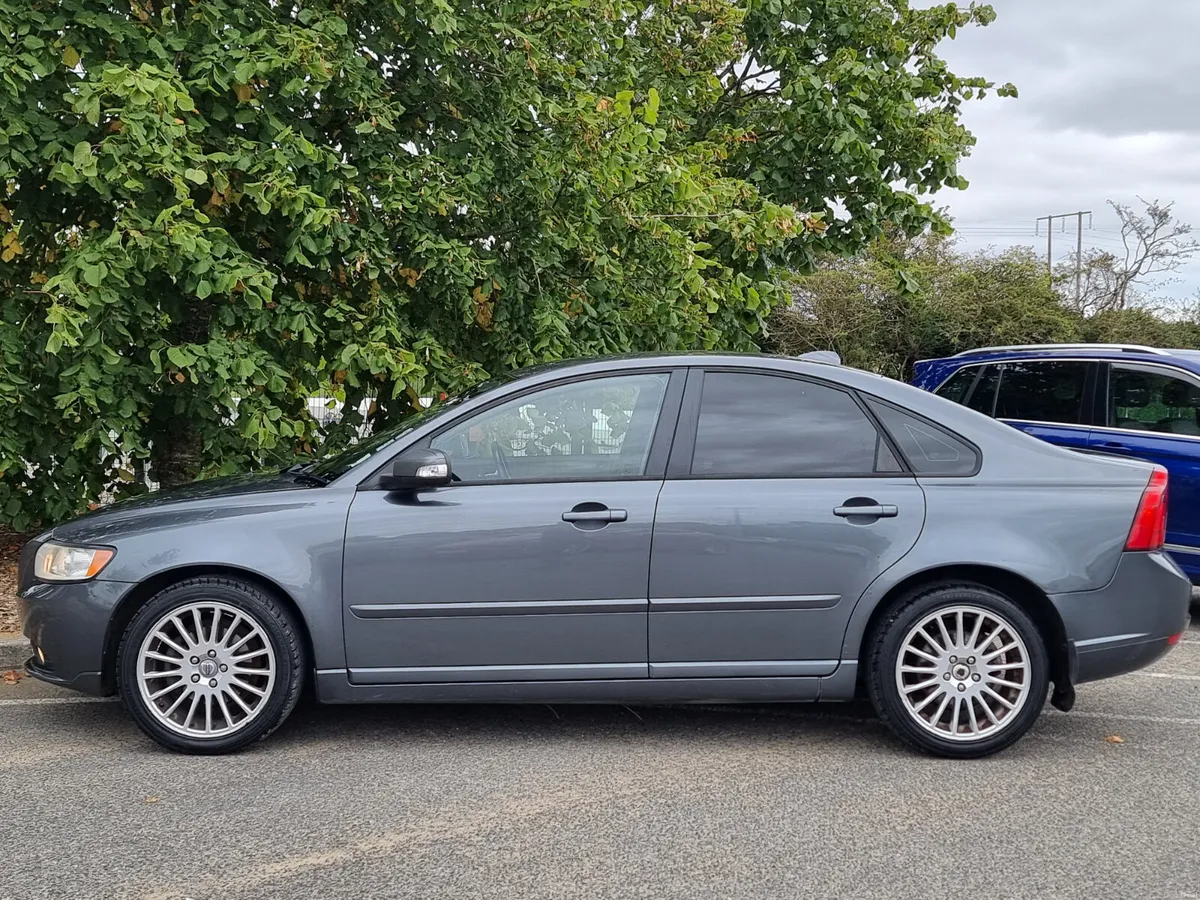Volvo S40 2008 petrol ⛽️ nct&tax €1650 - Image 1
