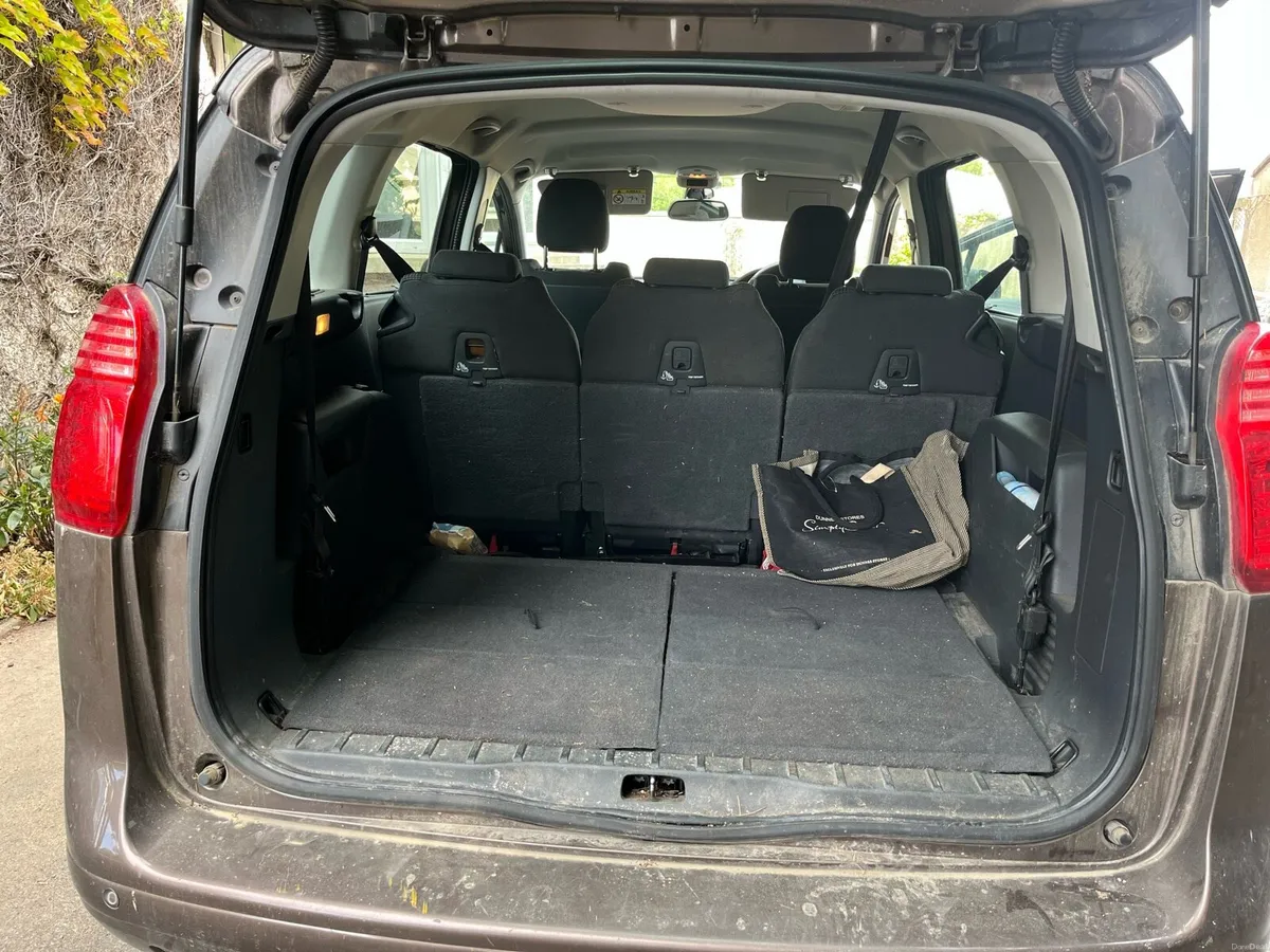 Peugeot 5008 - Image 3
