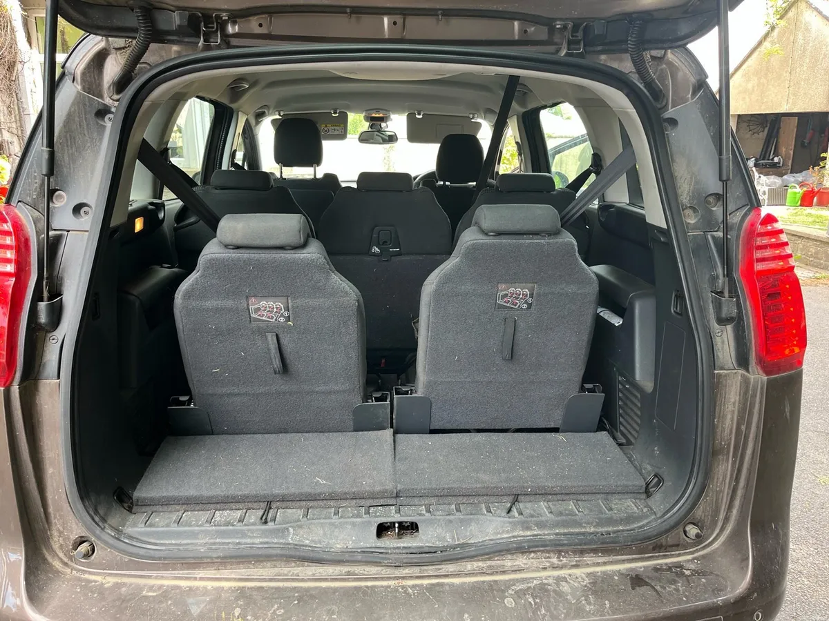 Peugeot 5008 - Image 4