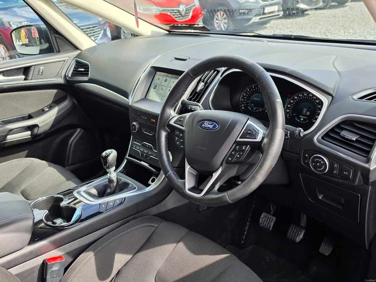 2017 Ford S-Max 2.0d TITANIUM/New NCT/Warranty - Image 5