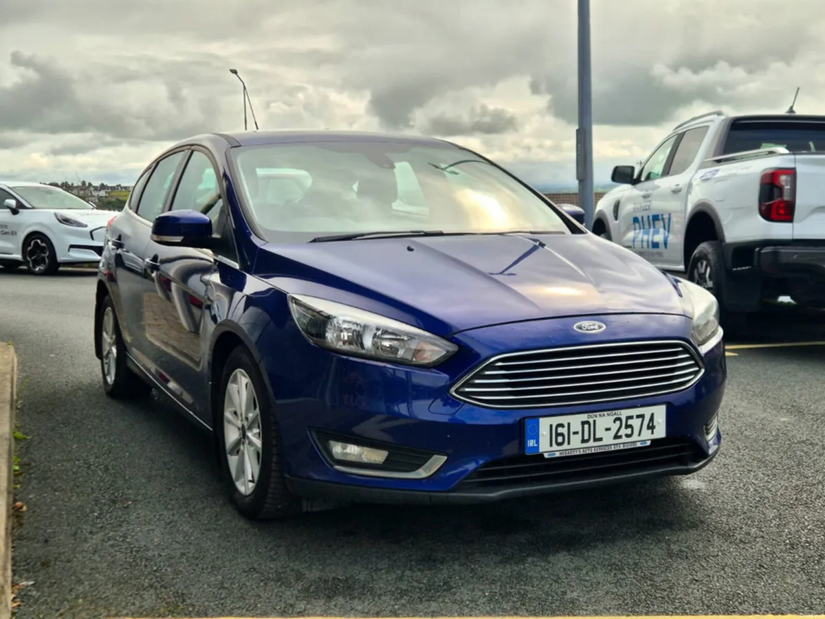 Ford Focus TITANIUM 1.5 TD 95PS 6SPEED 4DR - Image 4