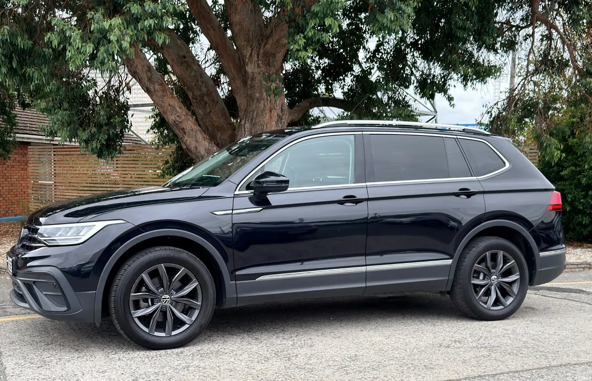 Volkswagen Tiguan. ALL SPACE..7 SEATER - Image 3