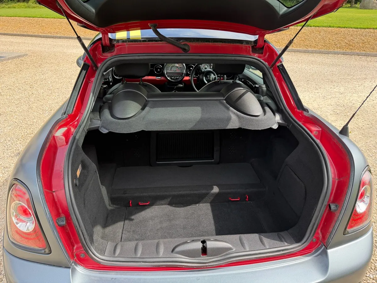 Mini Coupé R58 - Image 5