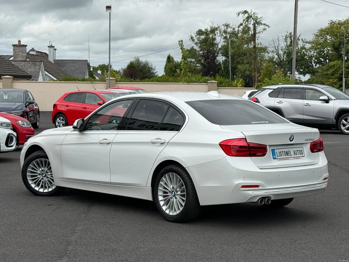 182 BMW 3 SERIES 2.0 190BHP LUXURY *REVERSE CAMERA - Image 3