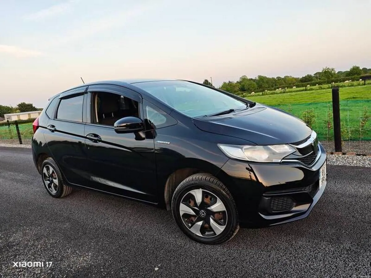 2018 Honda Fit Automatic Hybrid (New NCT 03/28) - Image 2