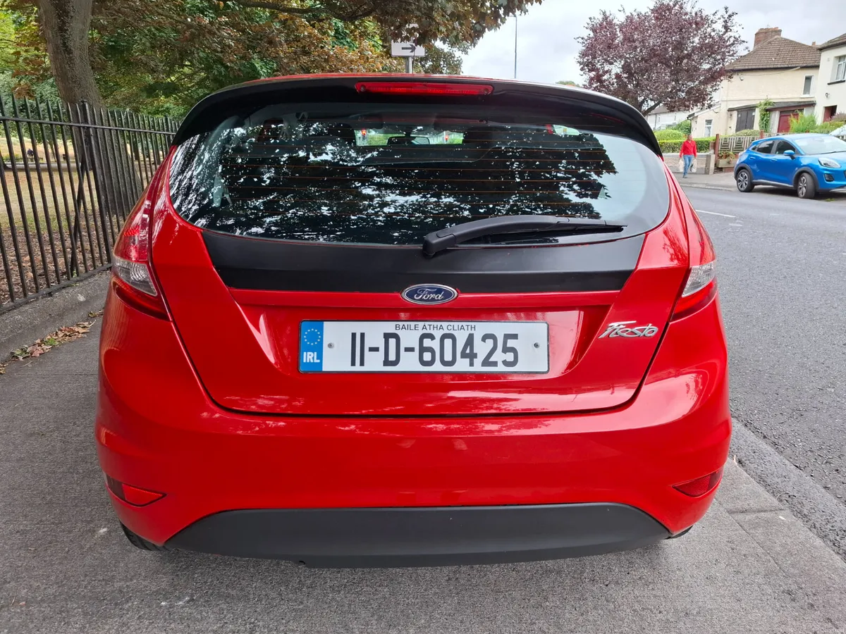 Ford Fiesta 2011 - Image 3