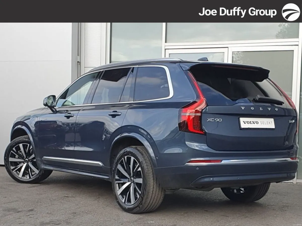 Volvo XC90 T8 PHEV AWD Plus Bright - Image 2