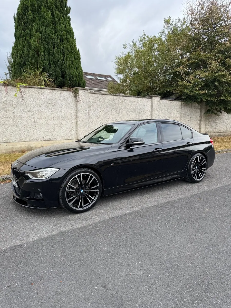2015 BMW 320D AUTO M SPORT M PERFORMANCE - Image 3