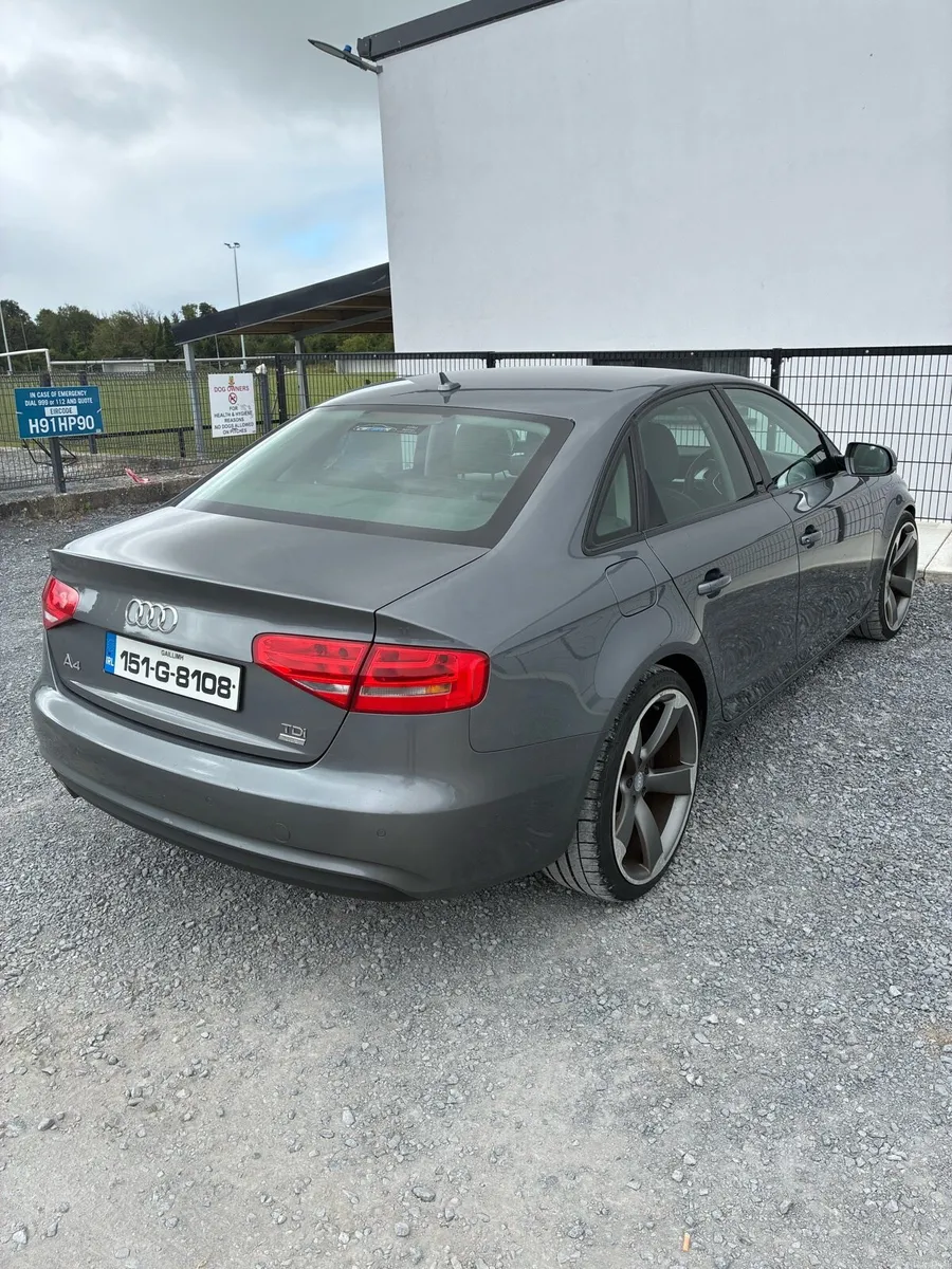 Audi A4 SE 2015 - Image 5