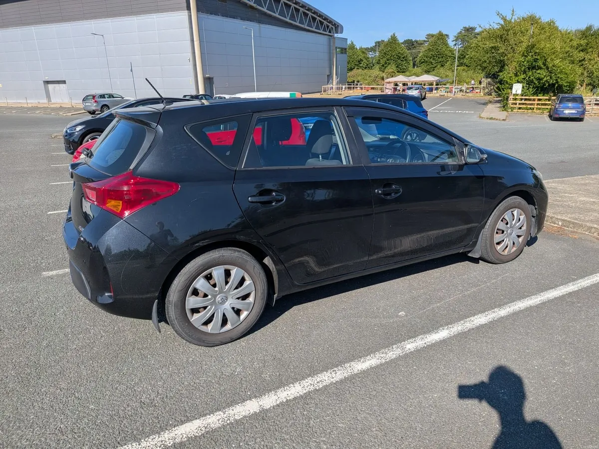 Toyota Auris 2013 - Image 6