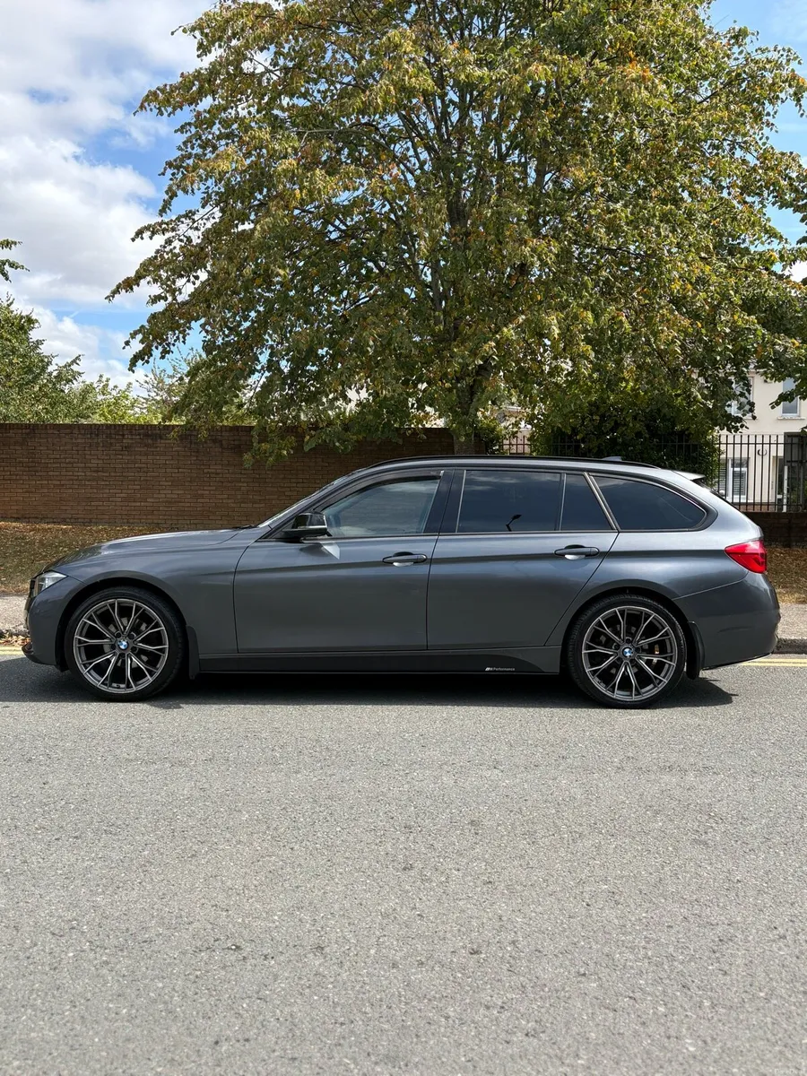 BMW 3 series - Image 4