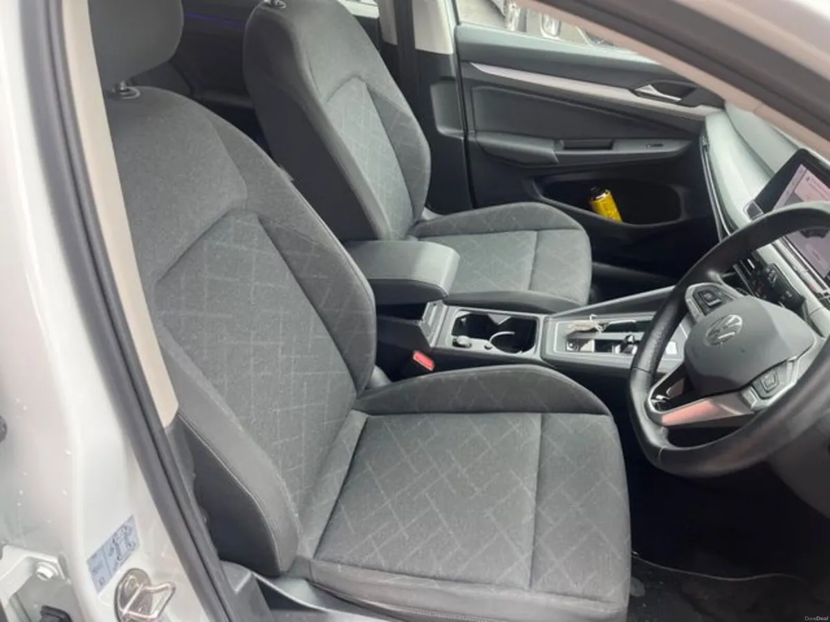 Volkswagen Golf 2.0 tdi automatic - Image 6