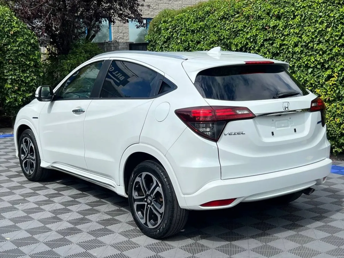 Honda Vezel 1.5 HYBRID AUTO // SERVICE HISTORY // - Image 5
