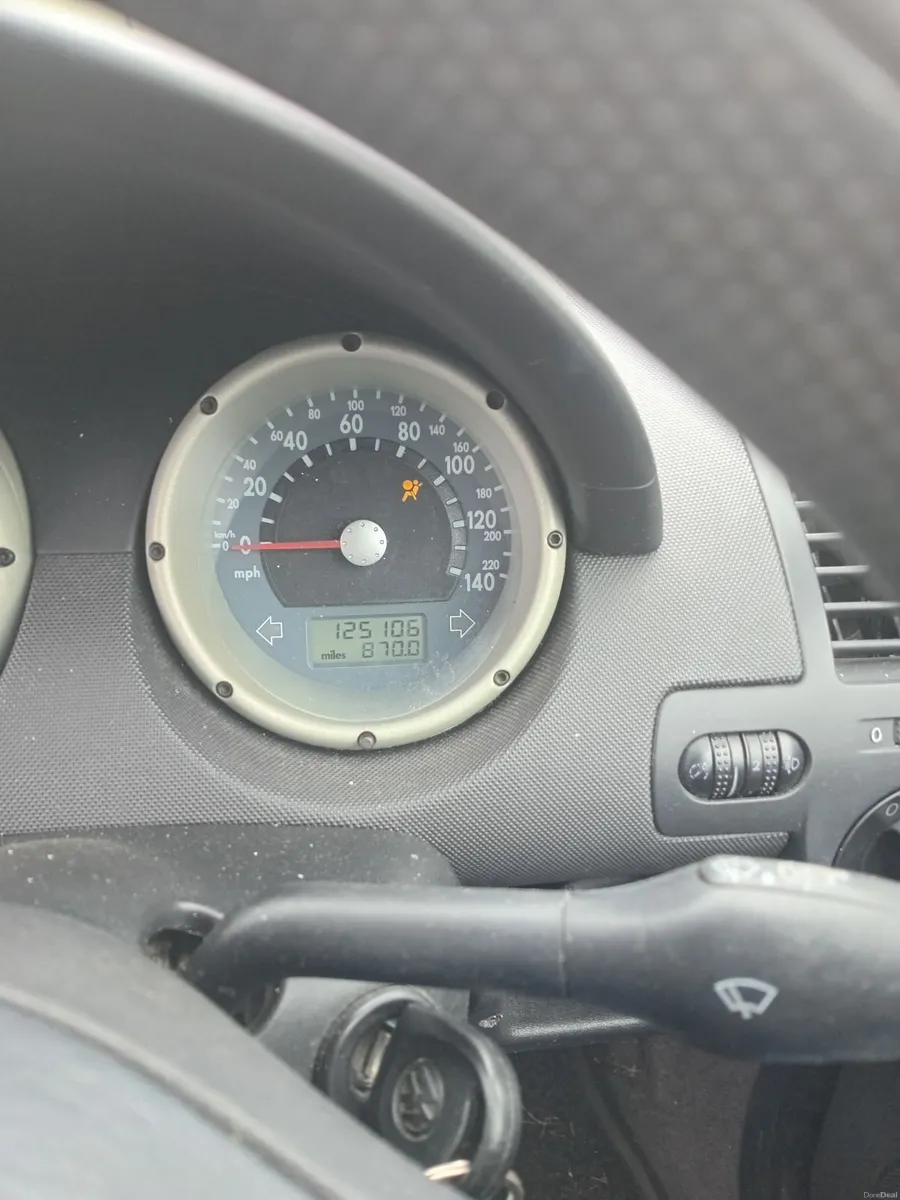 Volkswagen Polo 2000 - Image 2
