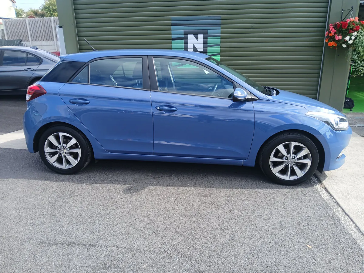 Hyundai i20 12cc 1 owner  2017 - Image 2