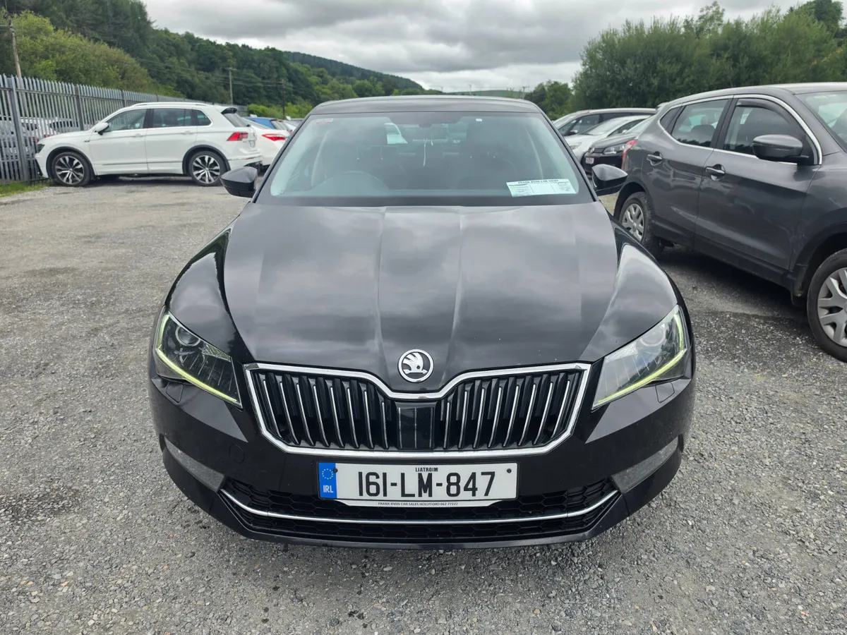 Skoda Superb 2016 - Image 1