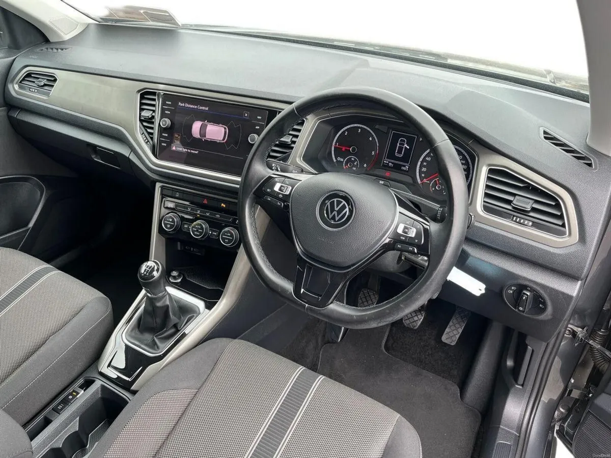 Volkswagen T-Roc 2.0 TDI 115bhp Design - Image 6