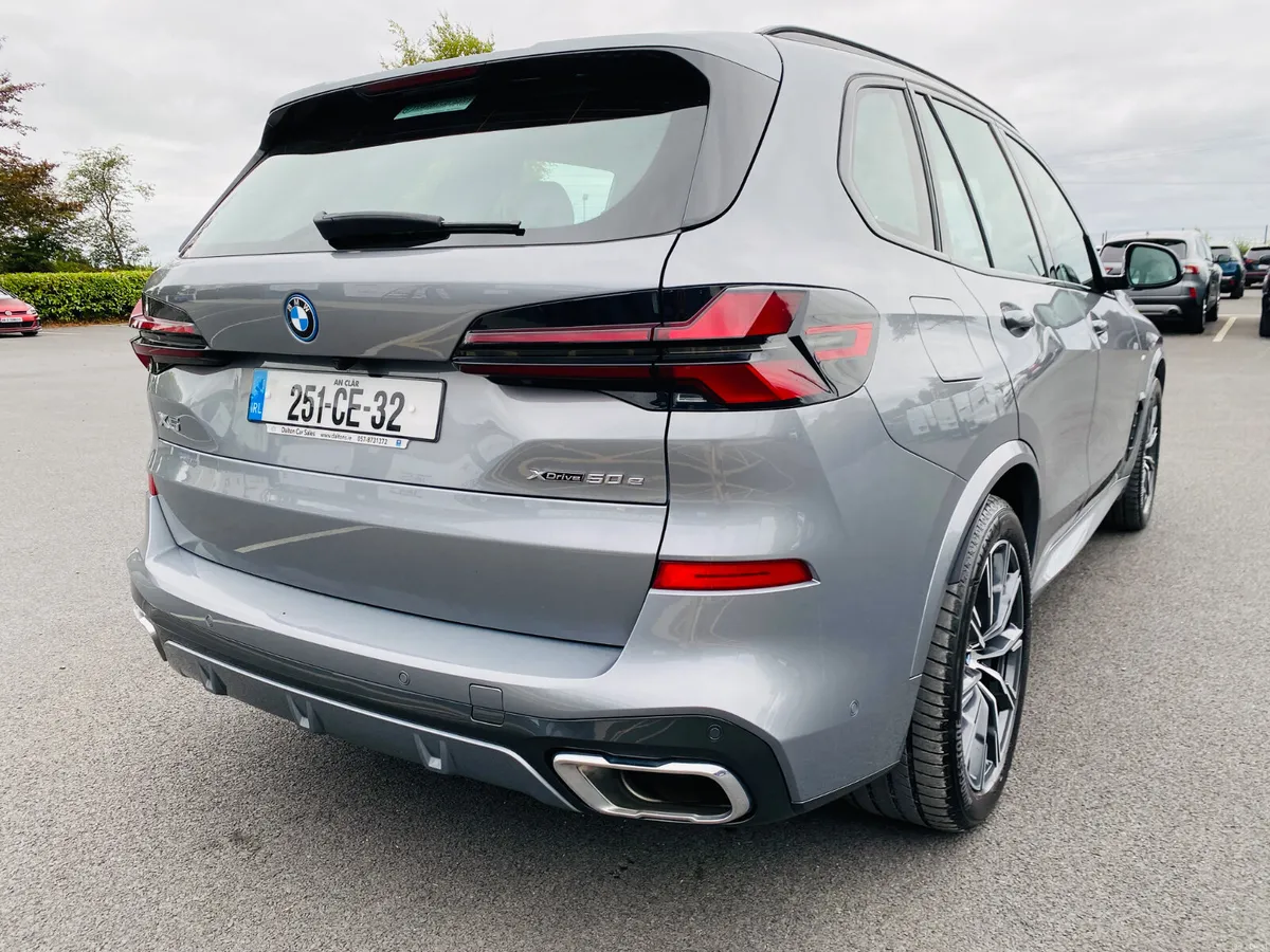 BMW X5 M-Sport 50e XDRIVE HYBRID 2025 (251) - Image 6