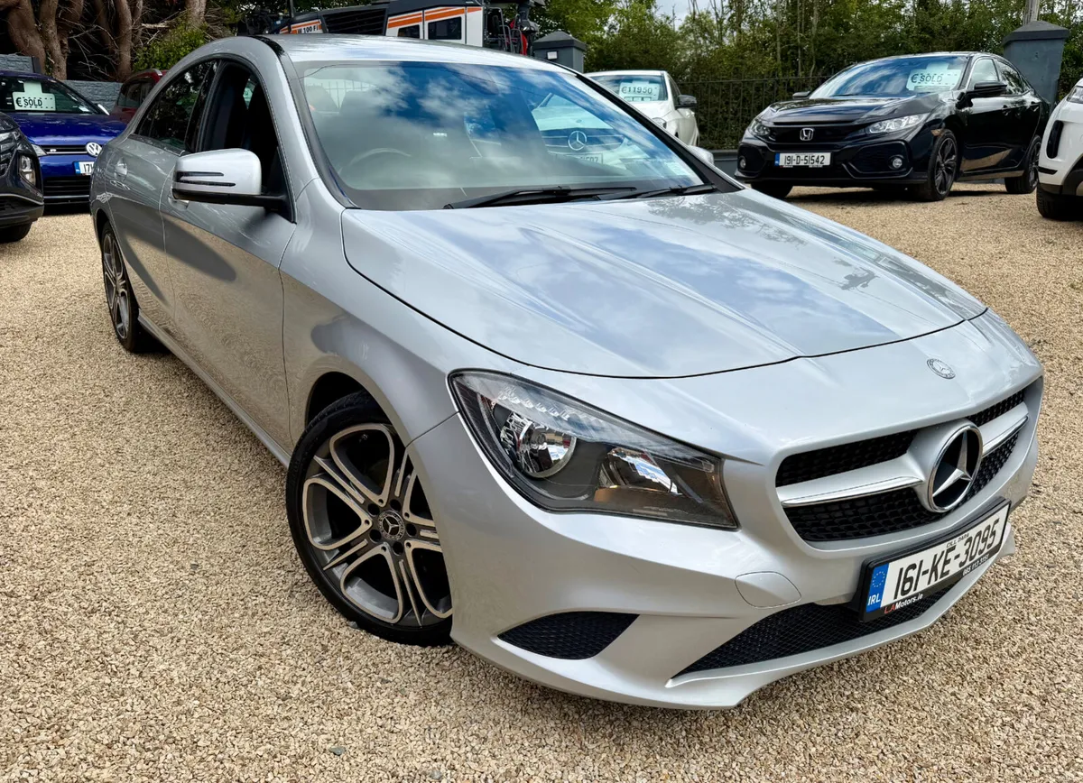 2016 Mercedes-Benz CLA Urban 1.6 Petrol Manual - Image 6