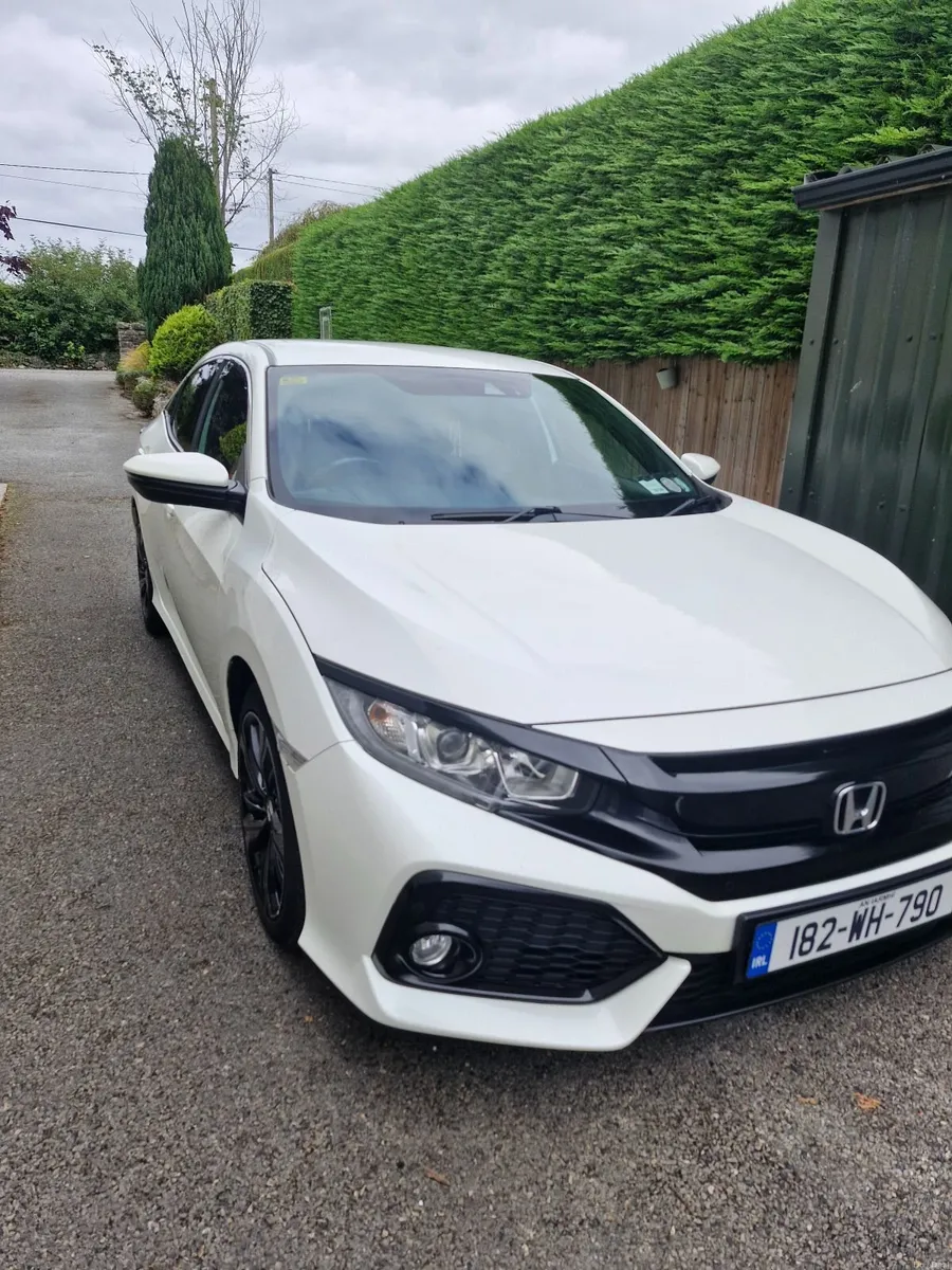 Honda Civic 2018 - Image 6